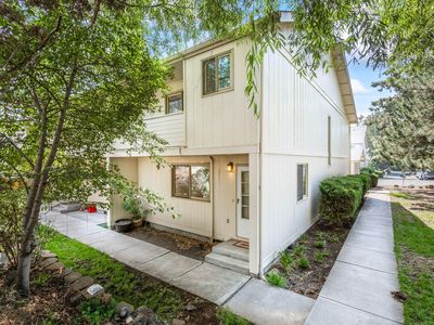 1050 NE Butler Market Rd APT 58