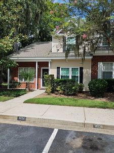 8038 Shadow Oak Dr N