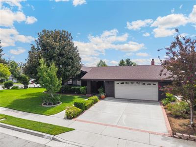 1160 Alta Mesa Dr