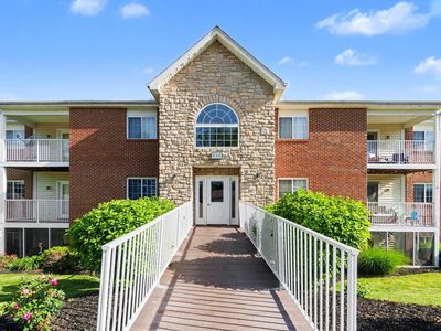 624 Friars Ln APT 11