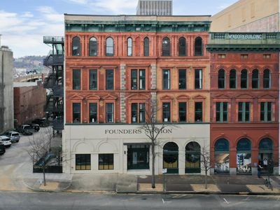 2015 1st Ave N Unit 4A