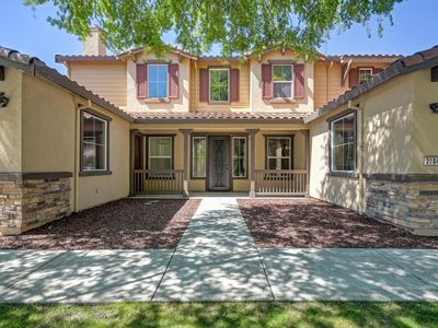 2184 Mount Errigal Ln