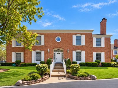 Property at 128 Carriage Way Dr APT 117B, Willowbrook, IL