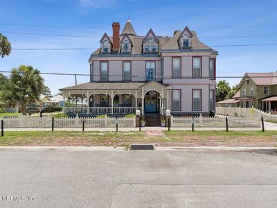 603 EMMETT Street