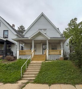 3142 N 15th STREET