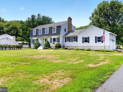 35 Beechwood Dr
