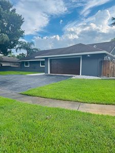 1630 NW 118th Ave