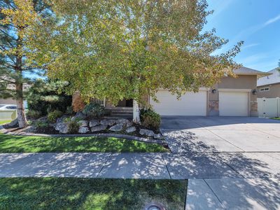 3107 W Rockbridge Dr