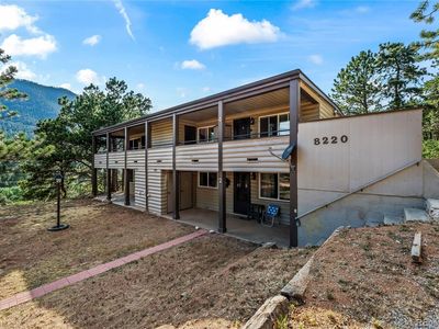 8220 W US Highway 24