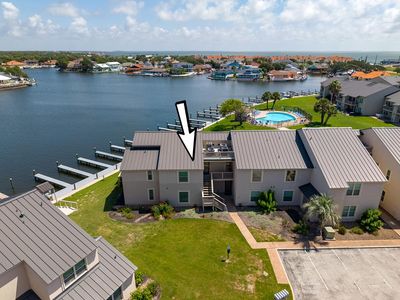 2407 Bayhouse Dr