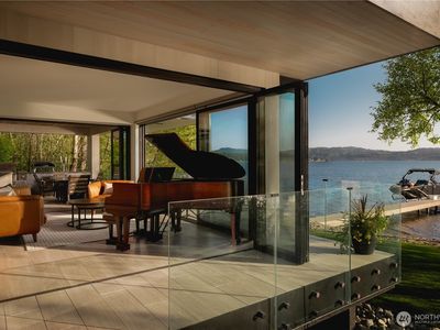 3101 E Lake Sammamish Parkway NE