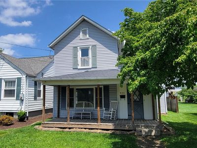 Property at 603 Poplar Ave, Williamstown, WV