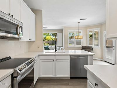 7009 E ACOMA Drive #1081