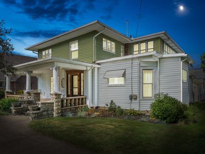 208 Moccasin St