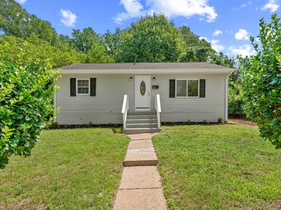 Property at 2502 Newglen Ave, District Heights, MD