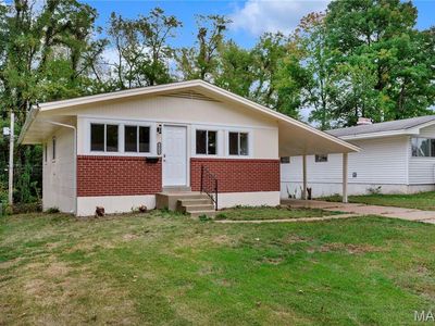 10508 Lilac Ave