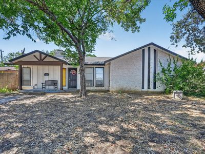 3825 Eugene Ct N