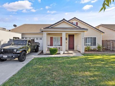 1963 W Merritt Street
