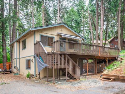 5027 Golden Ct