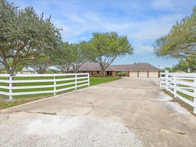 9102 N Humble Camp Rd