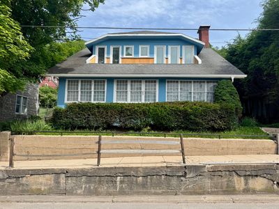 57 E Main St