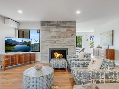 2538 E 2nd St Unit 306