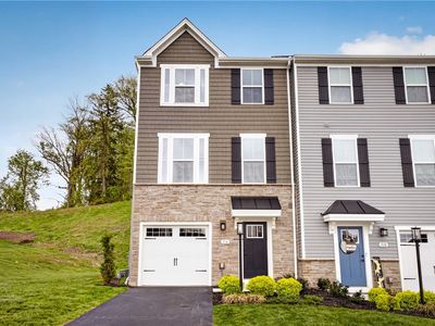 516 Dogwood Ln