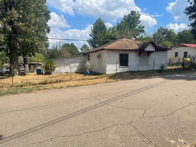 Property at (Undisclosed Address), De Queen, AR