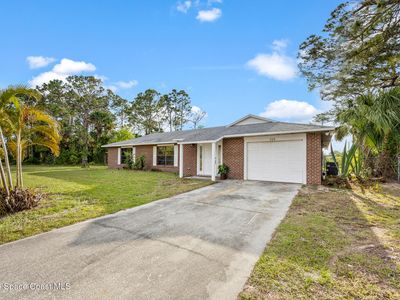 286 Alegriano Rd NW
