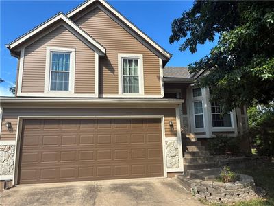 8002 W 147th Ter