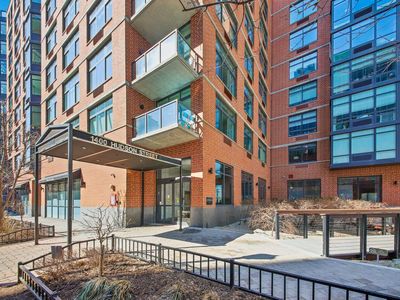 1400 Hudson St Unit 805