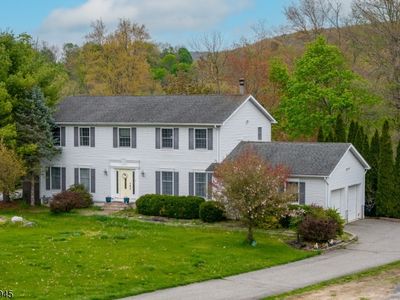 Property at 20 Willow Grove Ct, Ogdensburg, NJ