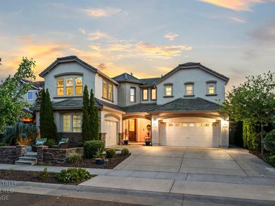5033 Prairie Grass Way