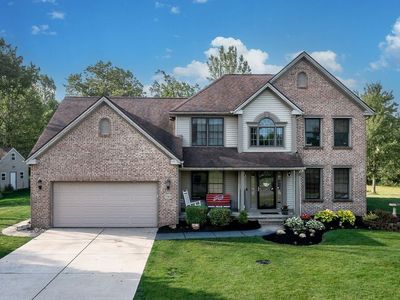 Property at 3366 Brookfield Ln, Hamburg, NY