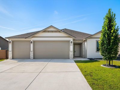 8004 Massey Dr