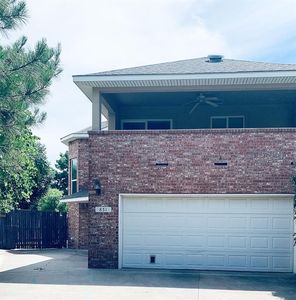 Property at 831 Rambling Oaks Dr, Norman, OK