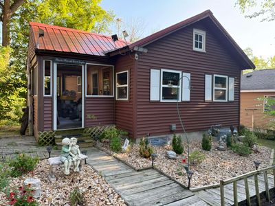 141 Lakeview Ave
