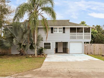 46 Windy Hill Ln