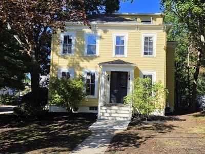 36 Mystic St