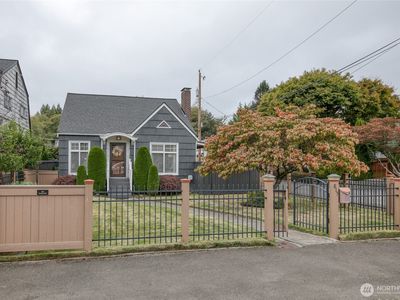 815 N Jeffries