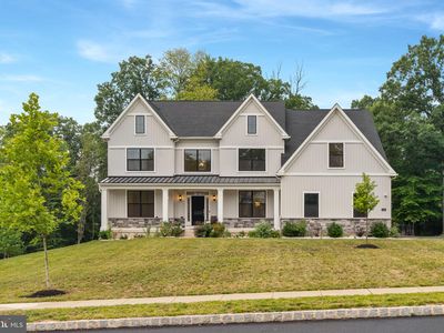 1045 Oak Ridge Dr