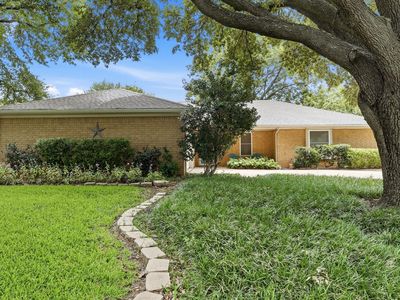 824 Skylark Dr