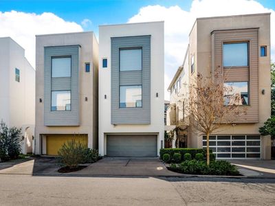 4317 Blossom St Unit B