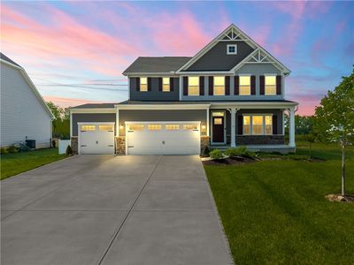 2806 New Castle Dr