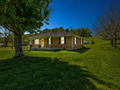 4654 Levee Rd