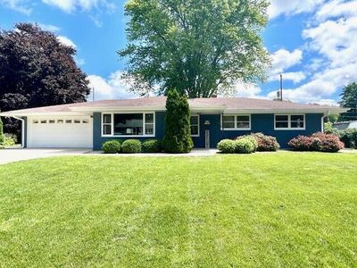 W155N11684 Sunny View AVENUE