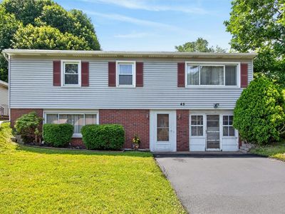 45 Teakwood Dr