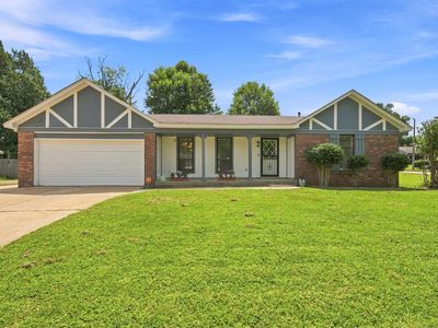 3100 Mary Elizabeth Dr