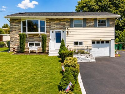 125 Riverview Drive