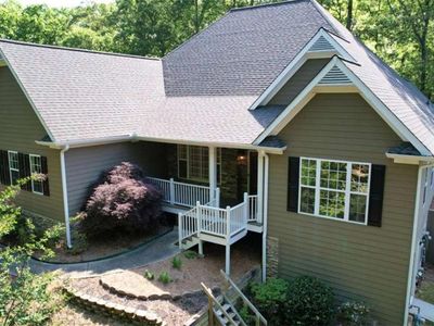 305 Blake Dr
